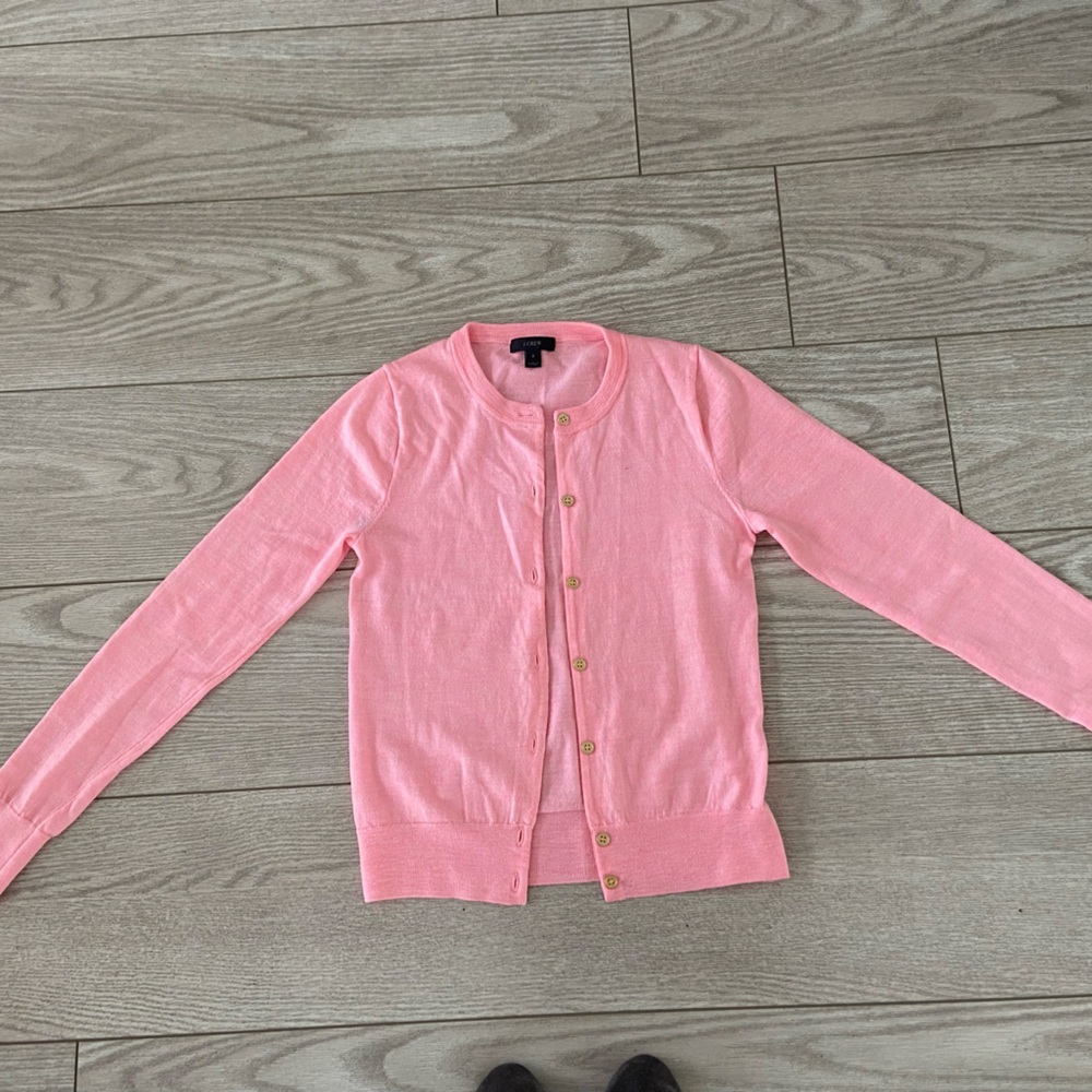 J crew women’s wool blend cardigan. Size: S.